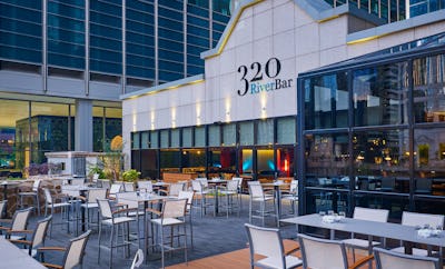 320 RiverBar