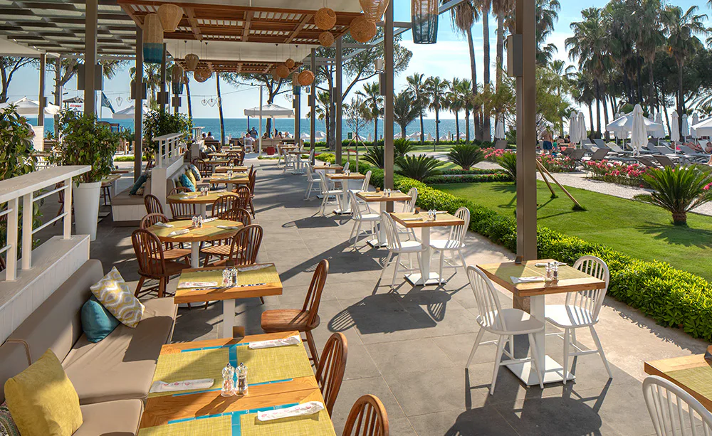 Maison Plage Bistro & Lounge