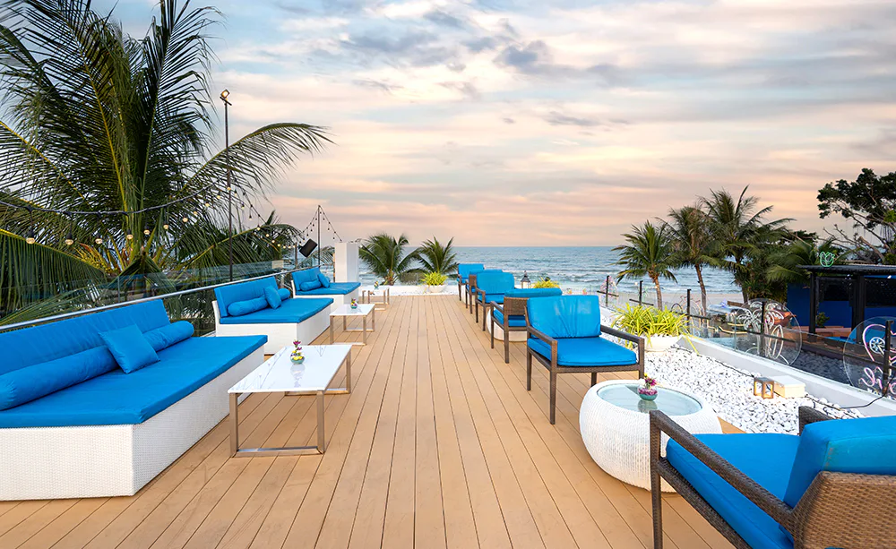 IVY OCEAN LOUNGE