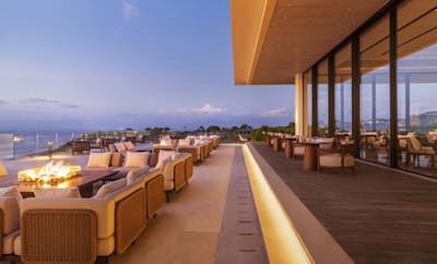 Akasa Restaurant & Bar