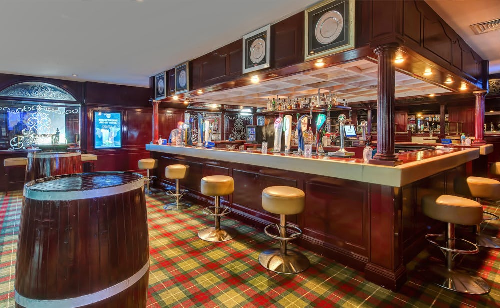 Al Ghazal, an Original English Pub