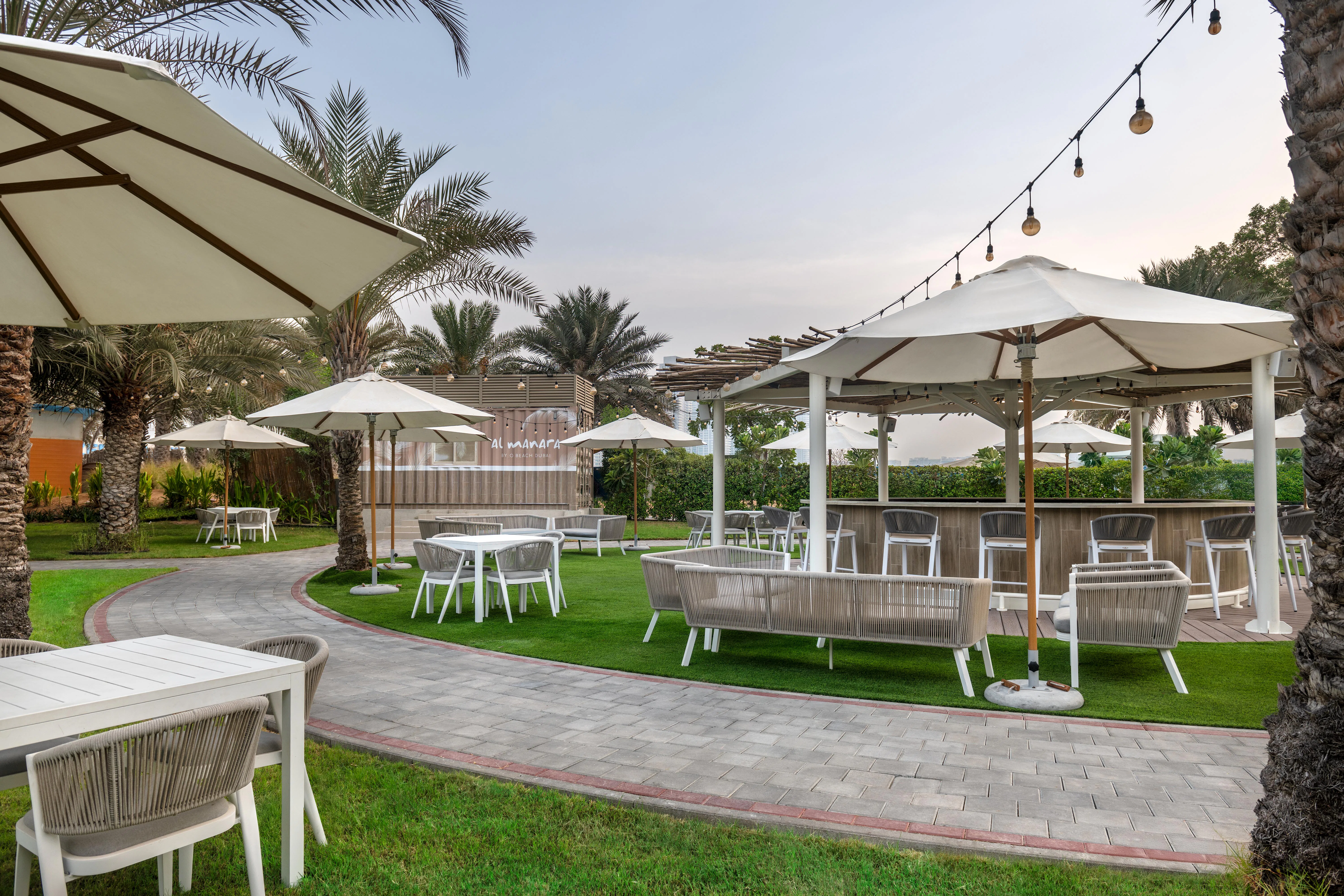 Al Manara Beach Bar