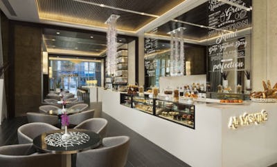 AL YASMINE LOBBY LOUNGE