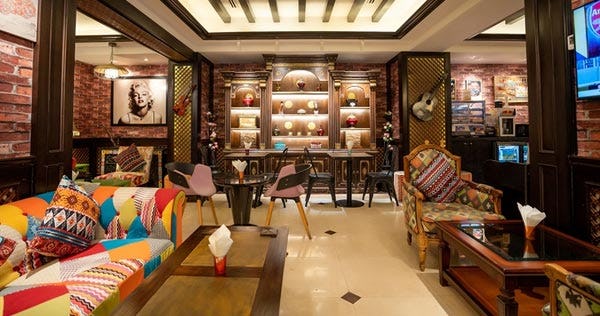 CROSS CULTURAL CAFE & BISTRO