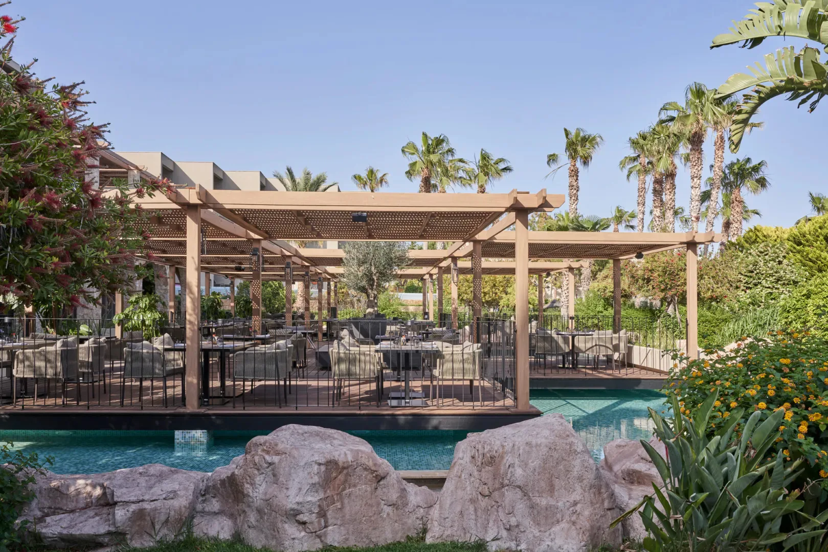 LAGOON ASIAN CUISINE