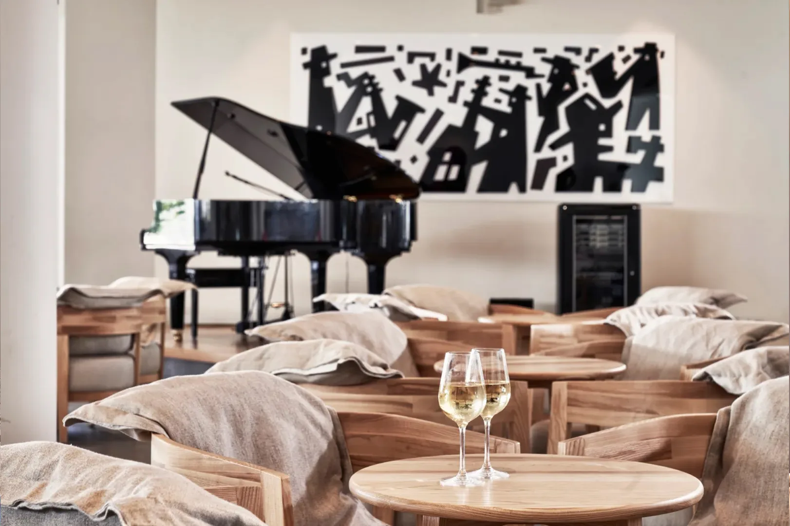 MELODIA LOUNGE BAR