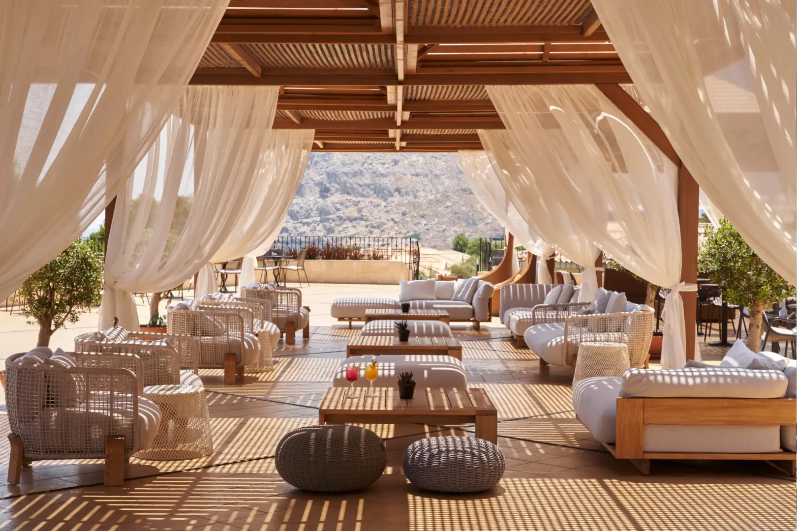 The Lounge Bar