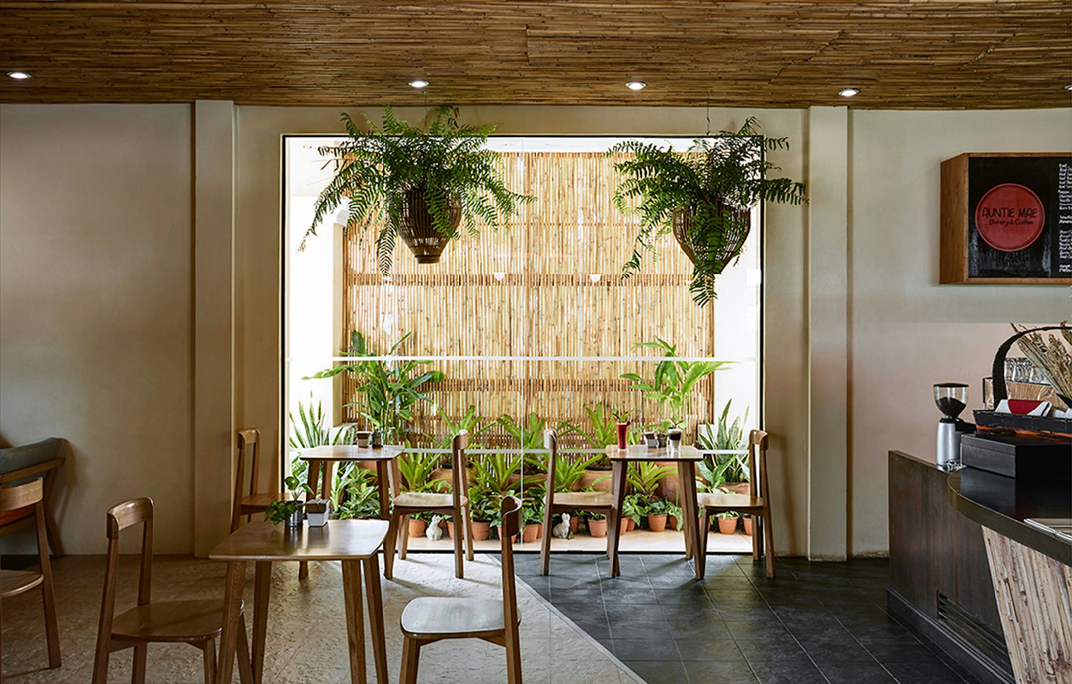 Auntie Mae Bakery & Coffee