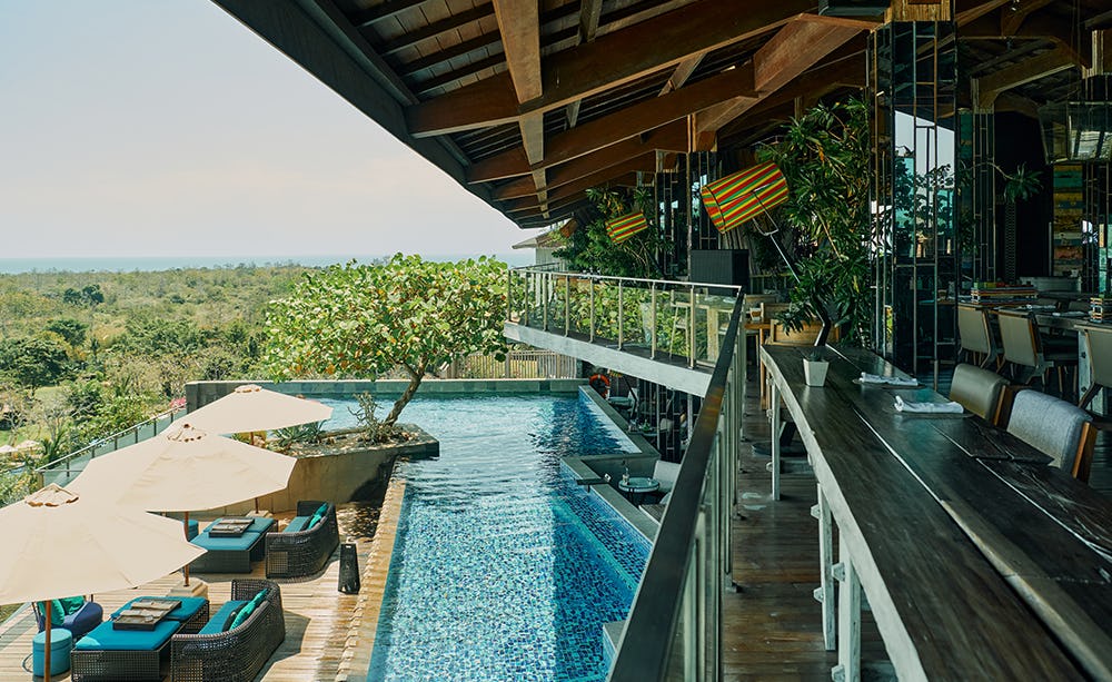 Unique Roof Top Bar and Restaurant