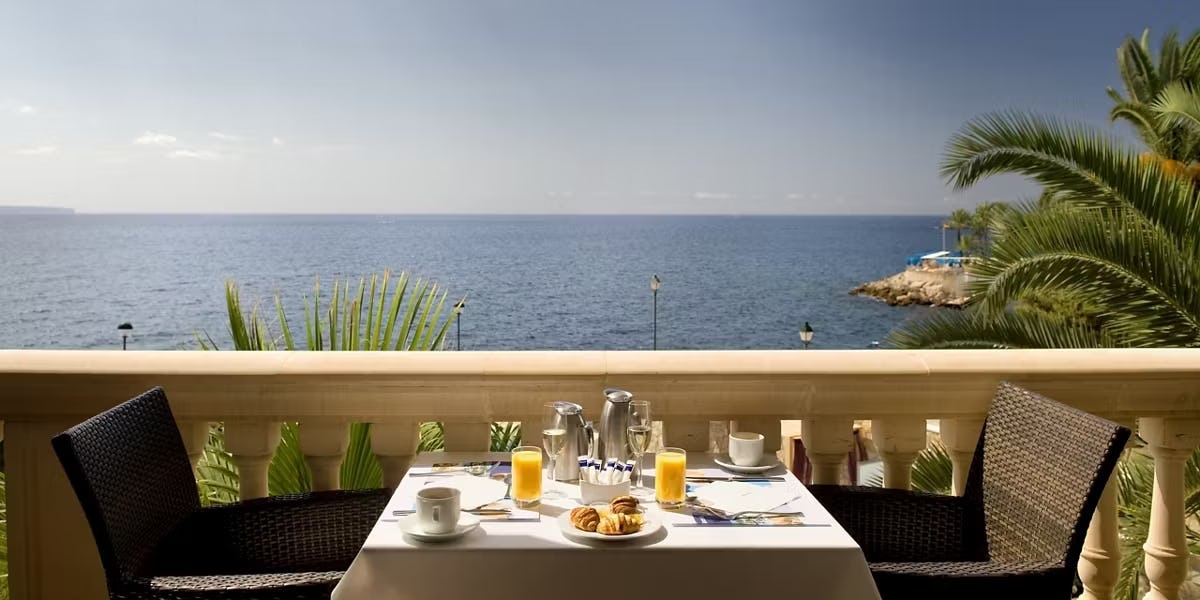 Mediterranean Restaurant