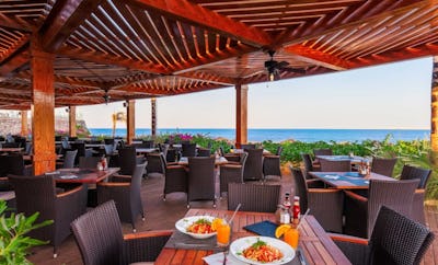 BEACH GRILL RESTAURANT & BAR