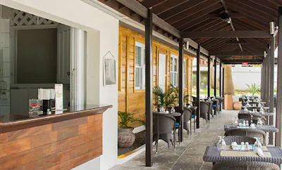 Lulu’s Cabana Restaurant & Bar