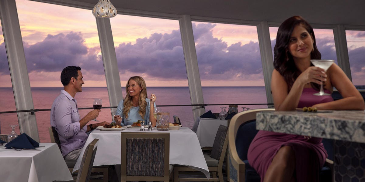 Spinners Rooftop Grille