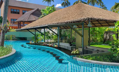 Below 23 (Swim-up Pool Bar)