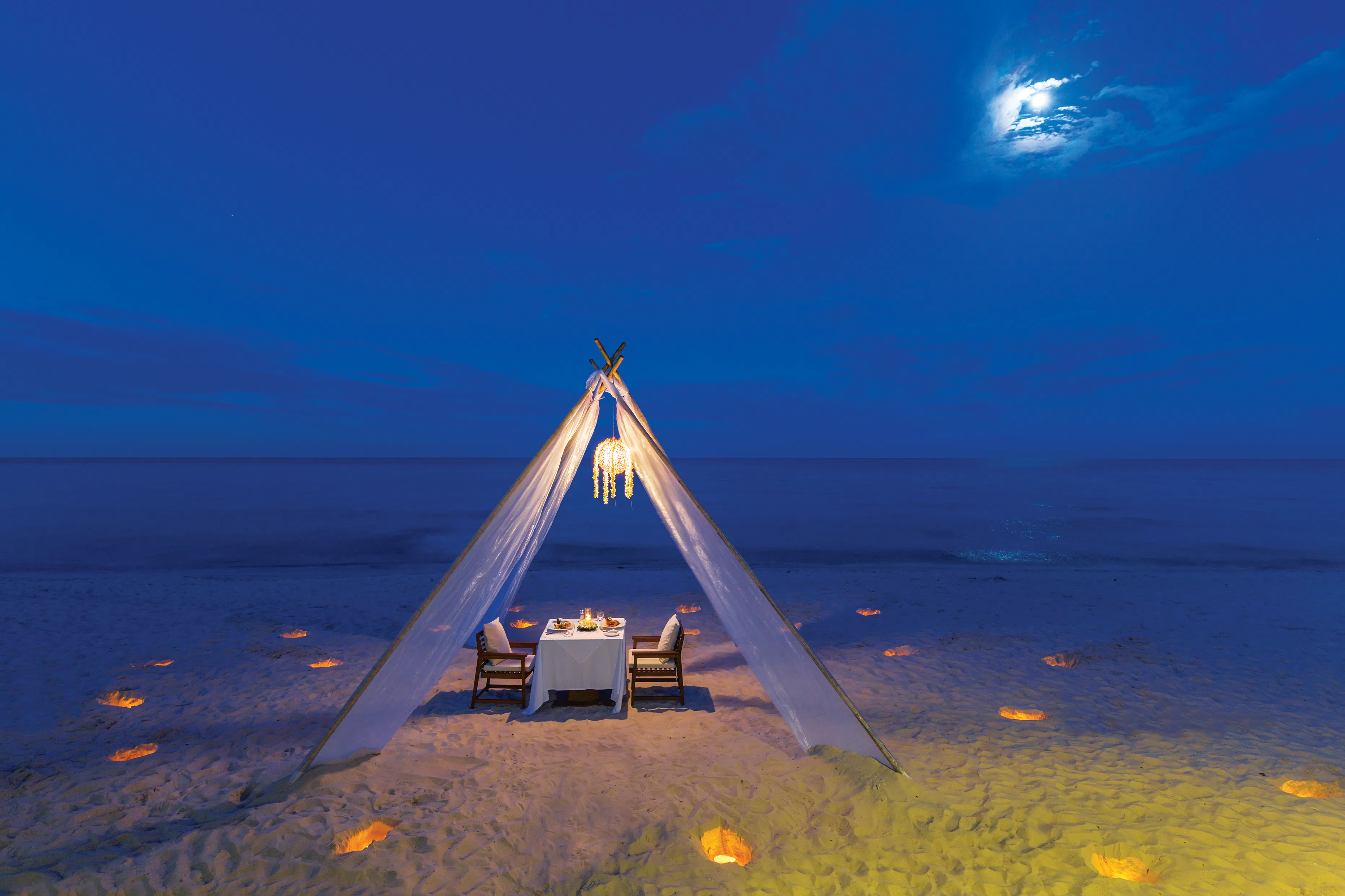 Beach Dining