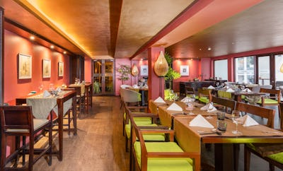 Siam Pearl Asian Restaurant