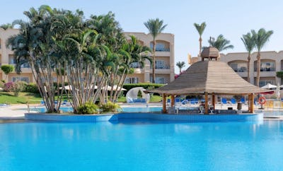 CENTRAL PARK POOL BAR