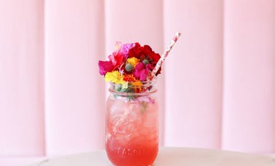 Tropical Lobby Lounge