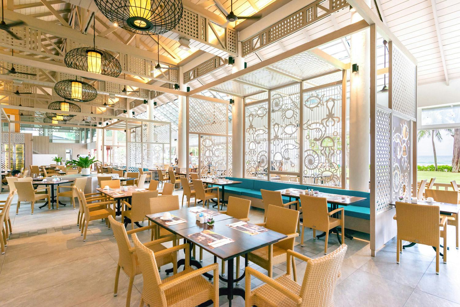 Chom Talay Restaurant