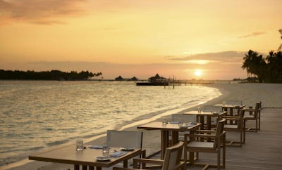 VILU RESTAURANT & BAR