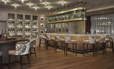 CROWNED MONKEY RUM BAR