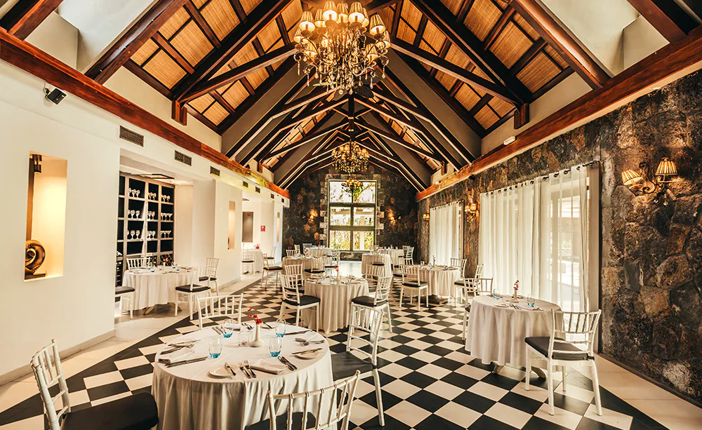 VILLEBAGUE 1740 RESTAURANT