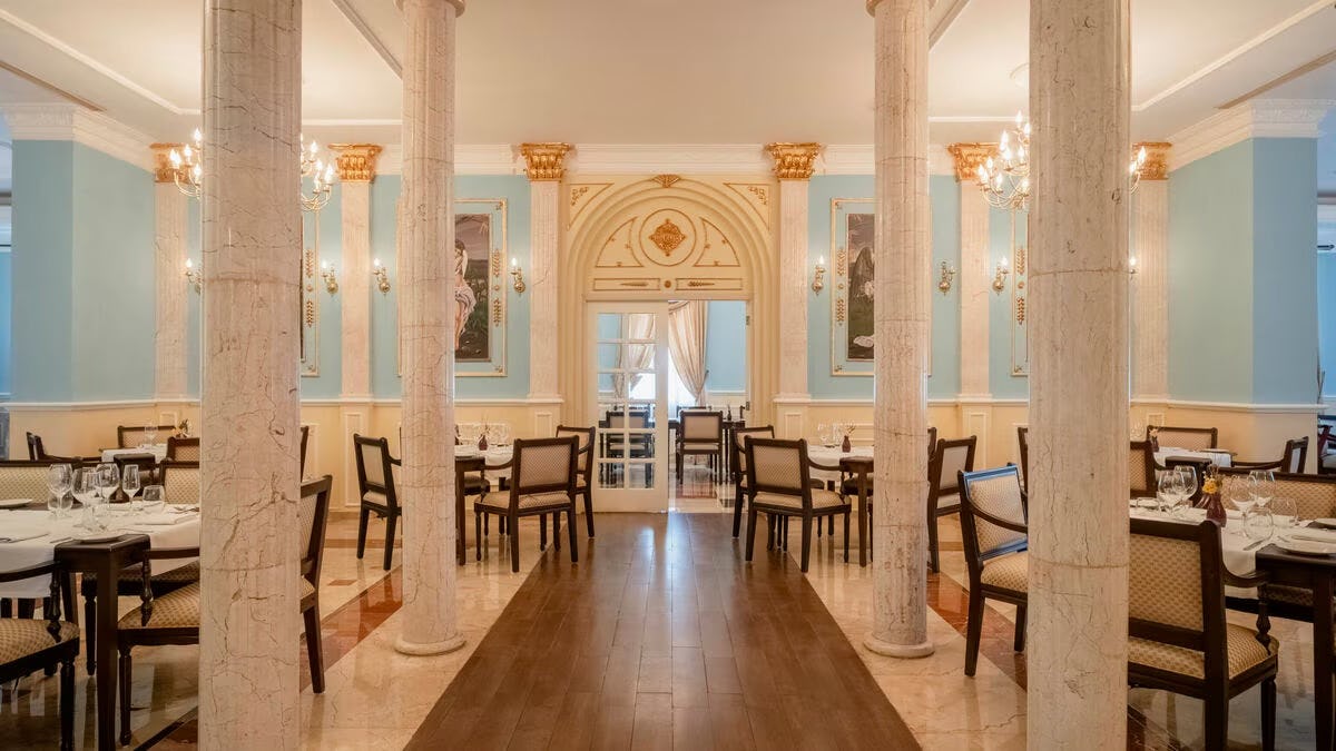 El Colonial French Restaurant