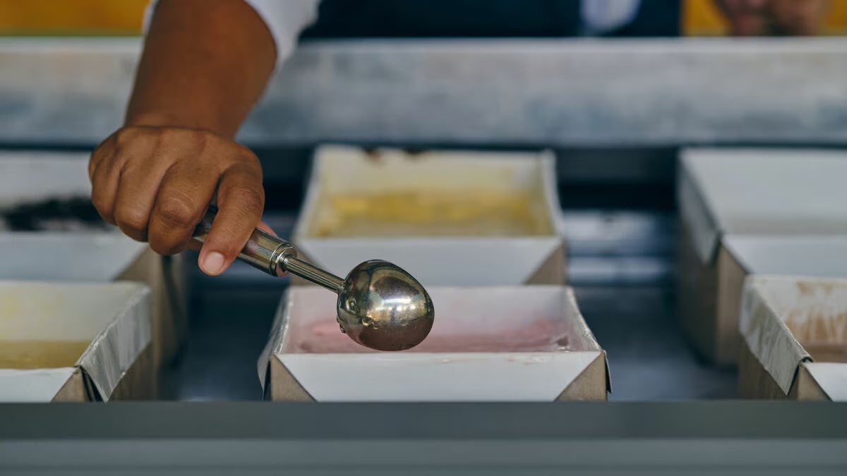 El Puente Ice Cream Parlor