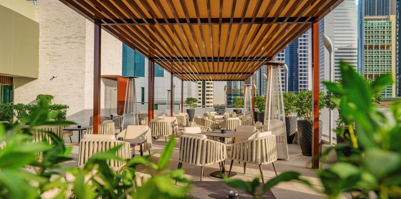 Elevate Lounge | Bar