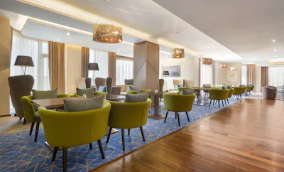 Executive Club Lounge