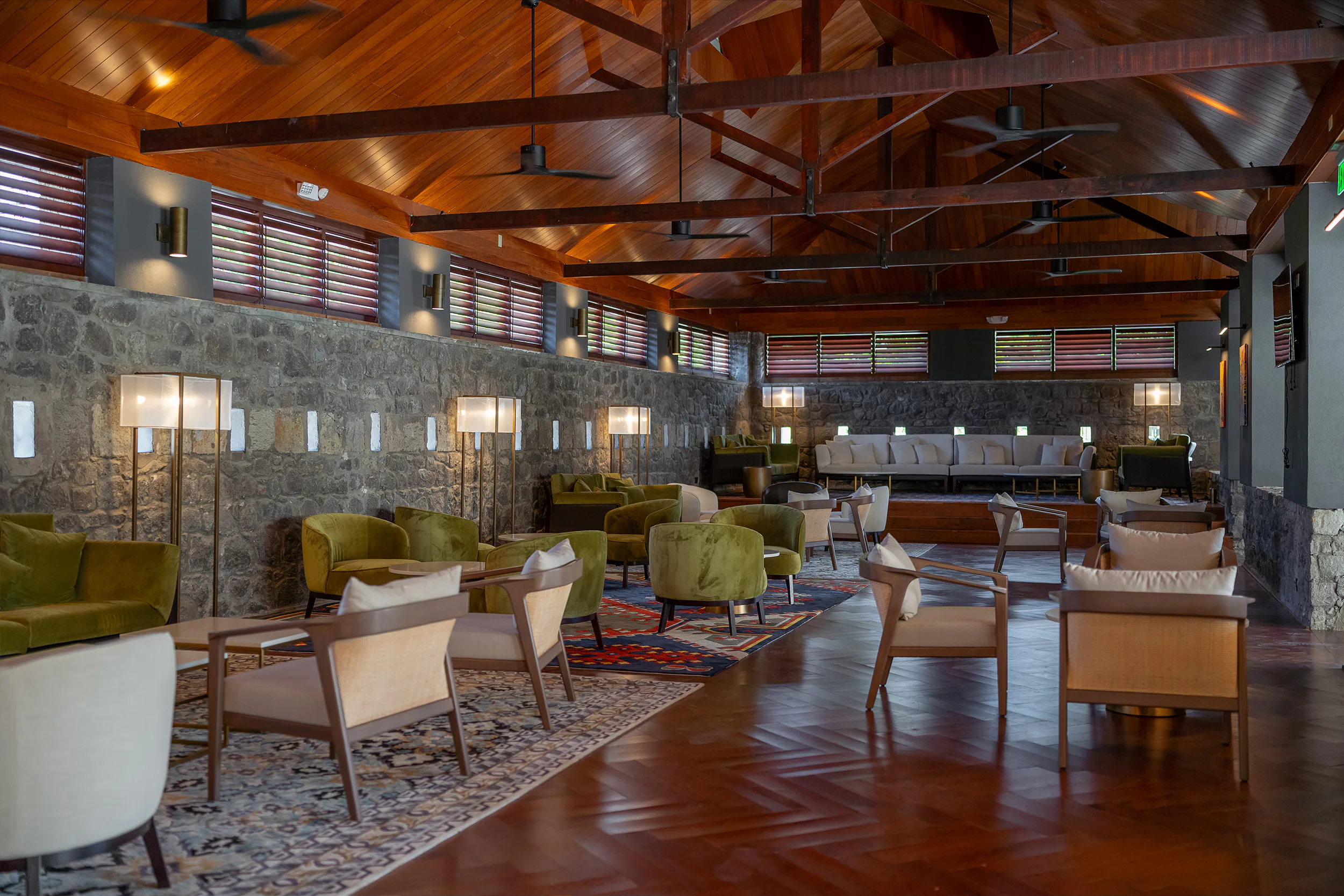 Marquis Bar & Lounge