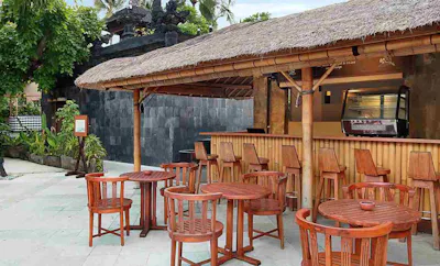 Frangipani Poolside Bar