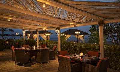 WAVES BEACH RESTAURANT