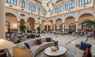 The Royal Lounge Coffee & Bar