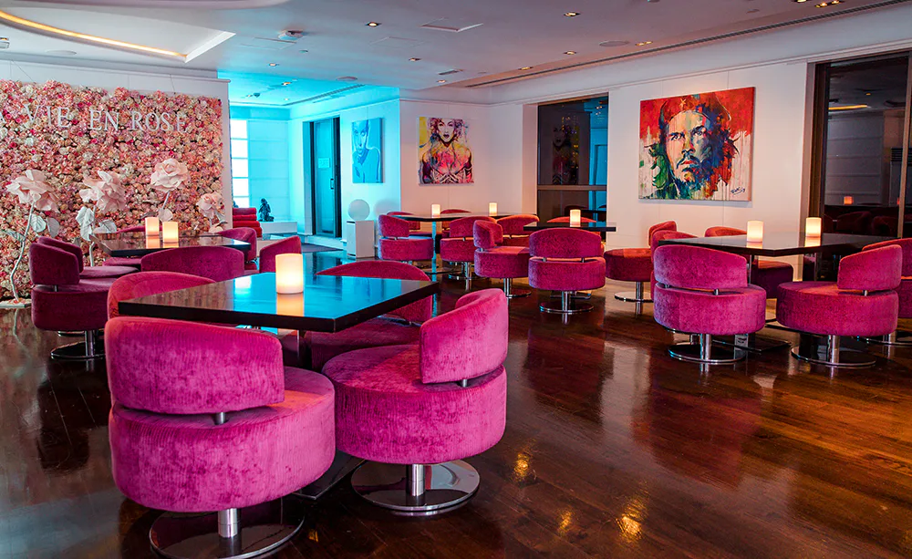 Pure Sky Lounge & Dining