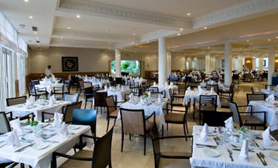 Chiefâs Market Restaurant