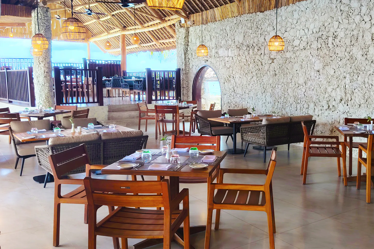 MAREYA BEACH RESTAURANT