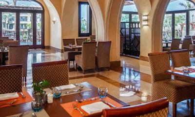 Al Warda, Main Restaurant