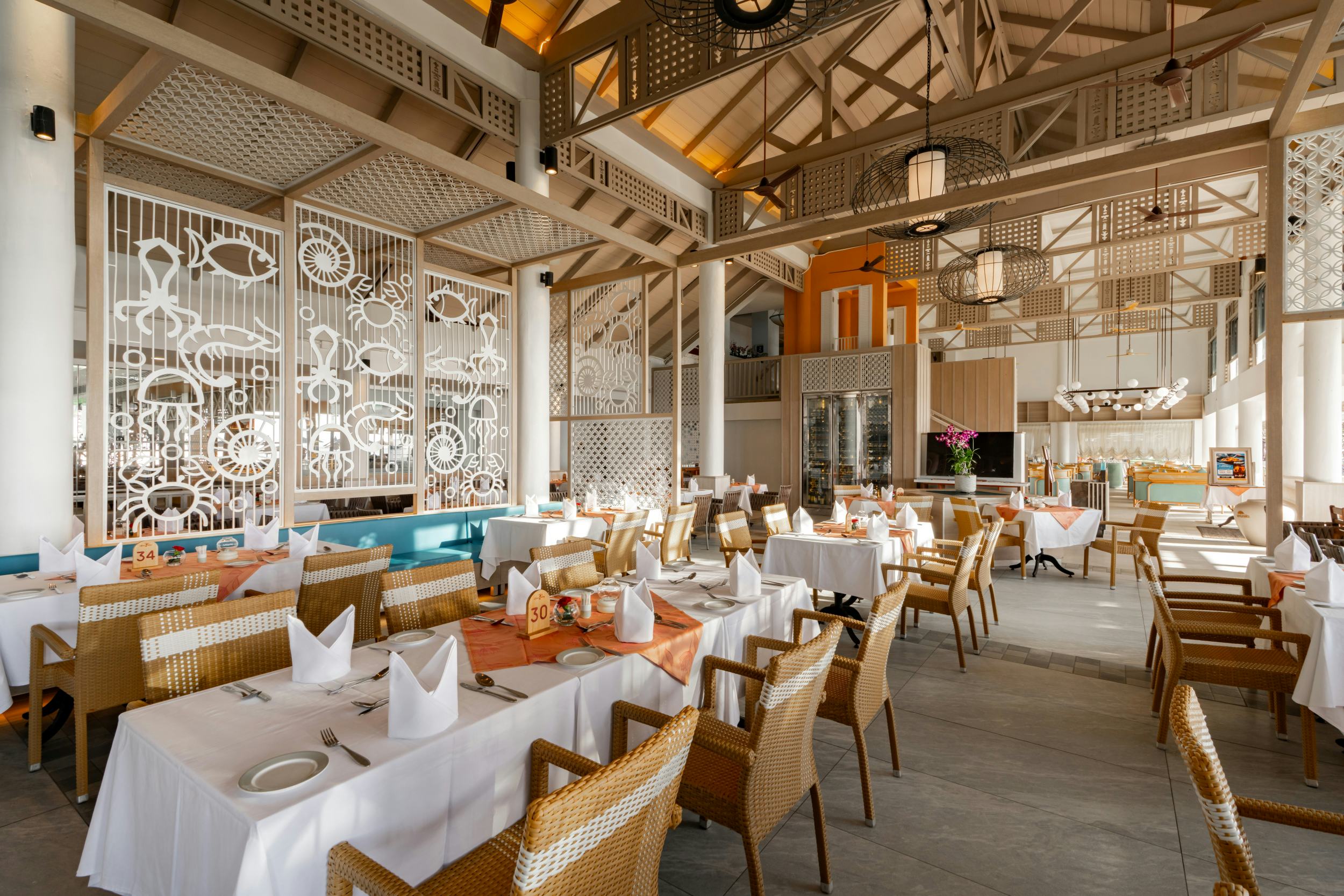 Chom Talay Restaurant