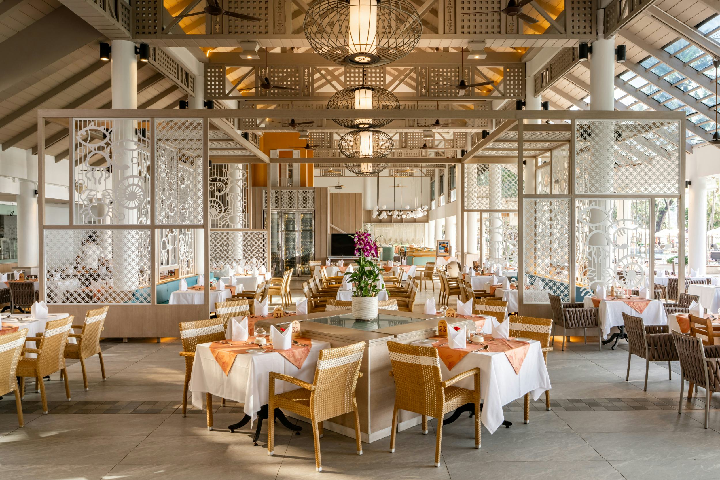 Chom Talay Restaurant