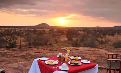 Breakfast on Lion Rock