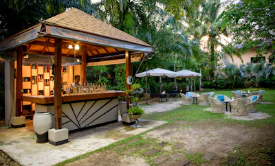 Garden Bar