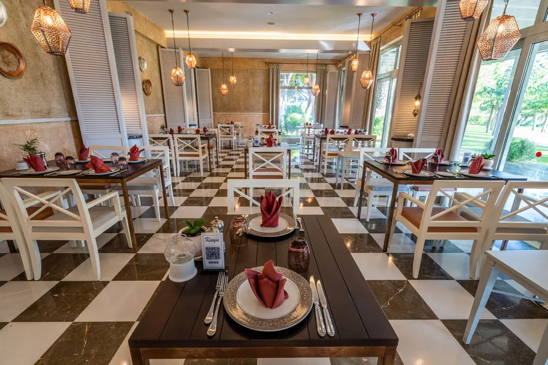 Kuyu A La Carte Restaurant