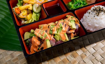 Lava's on Poipu Beach