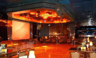 Le Papillion discotheque