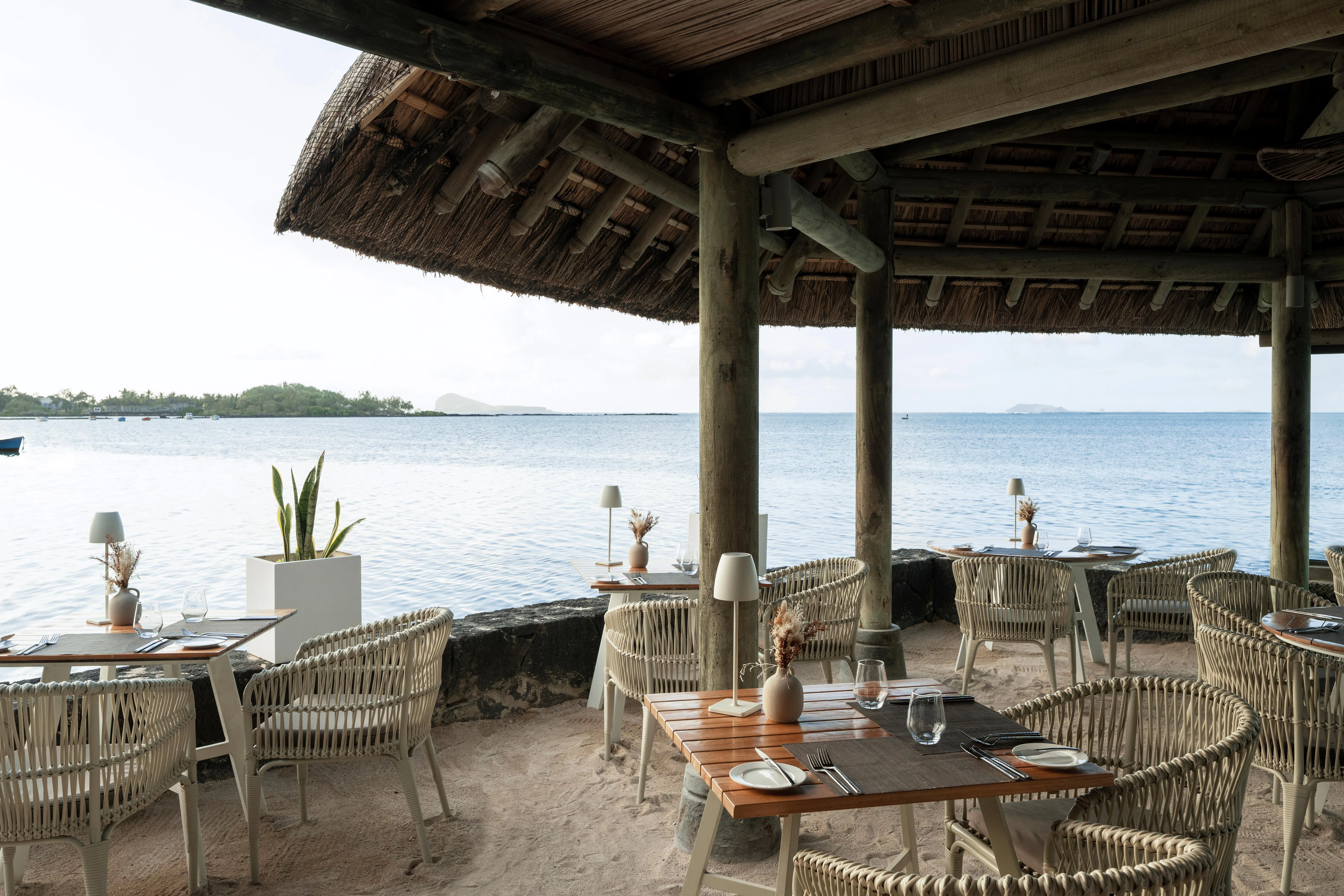 LE SAINT GERAN BEACH RESTAURANT