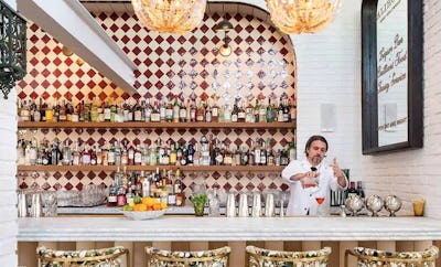 Lobby Lounge Café and Bar