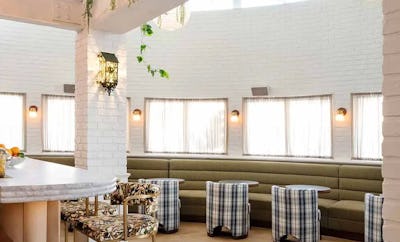 Lobby Lounge Café and Bar