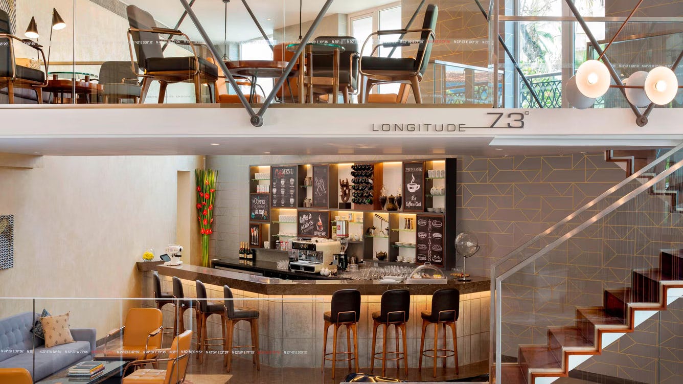 Longitude 73, Coffee House