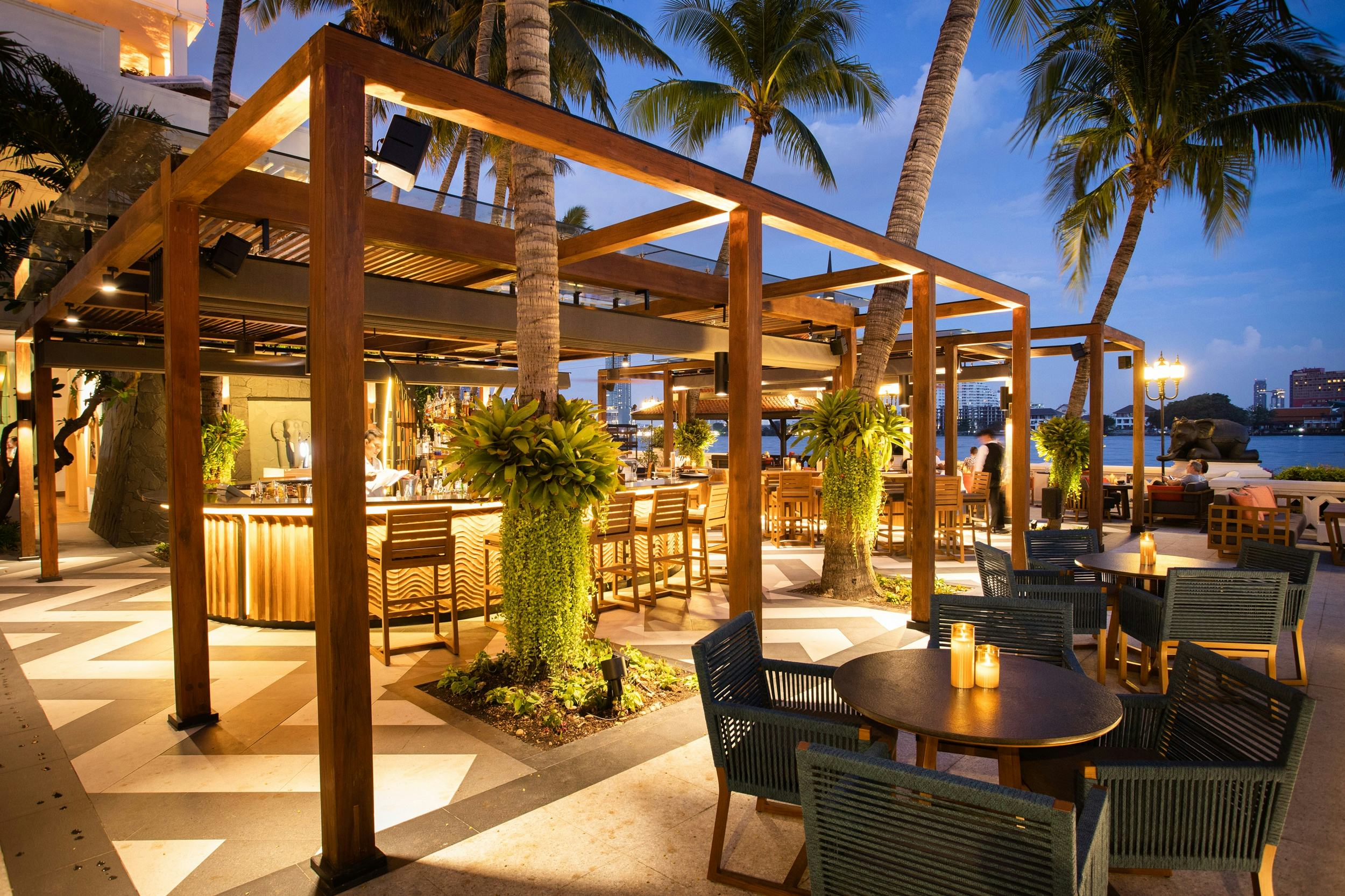 Longtail River Bar and Lounge